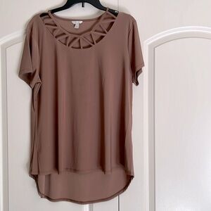 Women’s blouse